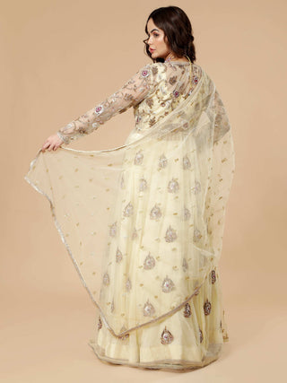 Cream embroidered lehenga set with zardozi blouse and sequin dupatta