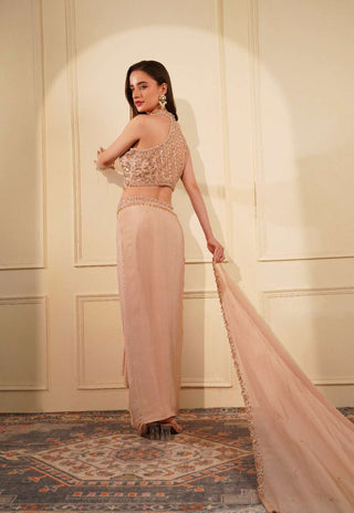 Elegant Drape Skirt with Embroidered Belt, Halter Neck Blouse & Scalping Border Dupatta