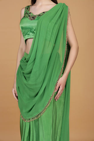Beads & Stones Embroidered Border Pure Crepe Dhoti Saree