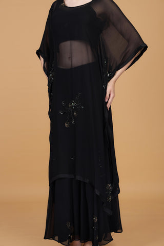 Women Woven Design Embroidered Kurta with Sharara