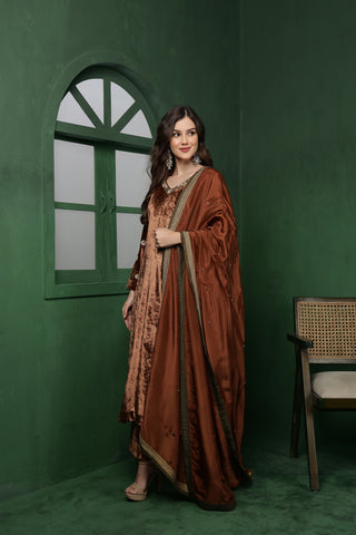 Velvet Ember Elegance Hand-Embroidered Kurta Set - Mocha Brown