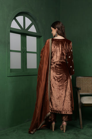 Velvet Ember Elegance Hand-Embroidered Kurta Set - Mocha Brown