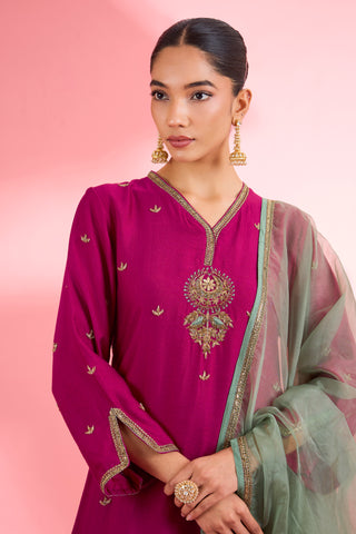 FUSCIA KATAN SILK HAND EMBROIDERED KURTA SET