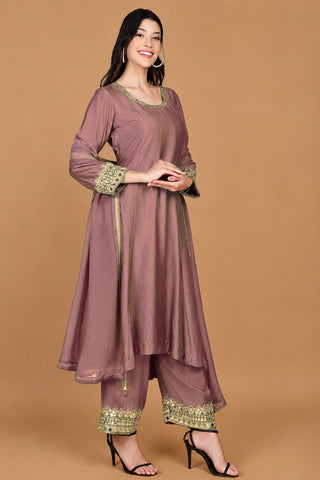 EARTHY PINK  SELF KATAN KURTA AND PANT WITH MIRROR WORK AND GEORGGETTE DUPPATTA