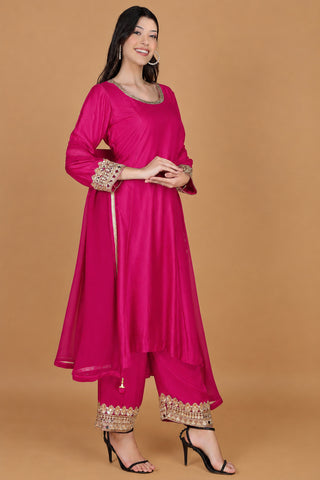 FUSCIA  SELF KATAN KURTA AND PANT WITH MIRROR WORK AND GEORGGETTE DUPPATTA