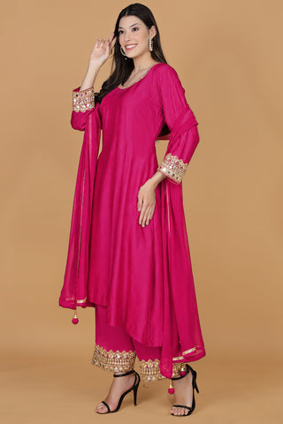 FUSCIA  SELF KATAN KURTA AND PANT WITH MIRROR WORK AND GEORGGETTE DUPPATTA