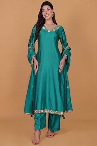 TEAL  SELF KATAN KURTA PANT SET WITH CUTDANA PEARL MIRROR EMBROIDEREY AND ORGANZA DUPPATTA