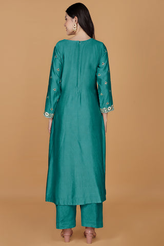 TEAL  SELF KATAN KURTA PANT SET WITH CUTDANA PEARL MIRROR EMBROIDEREY AND ORGANZA DUPPATTA