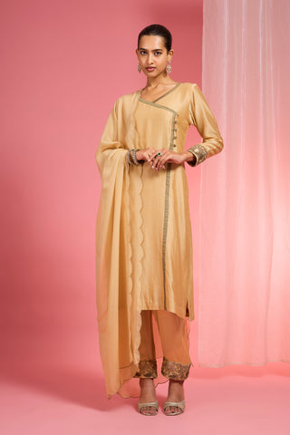 BEIGE CHANDERI HAND EMBROIDERED KURTA SET