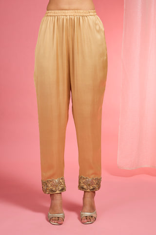 BEIGE CHANDERI HAND EMBROIDERED KURTA SET