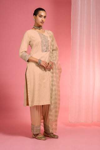 BEIGE  CHANDERI HAND EMBROIDERED KURTA SET